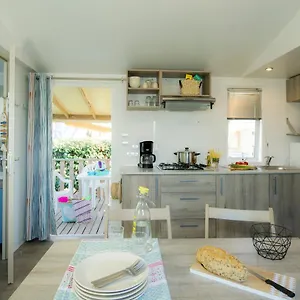 Vacanceselect Mobil Homes - Camping Platja Cambrils Cambrils